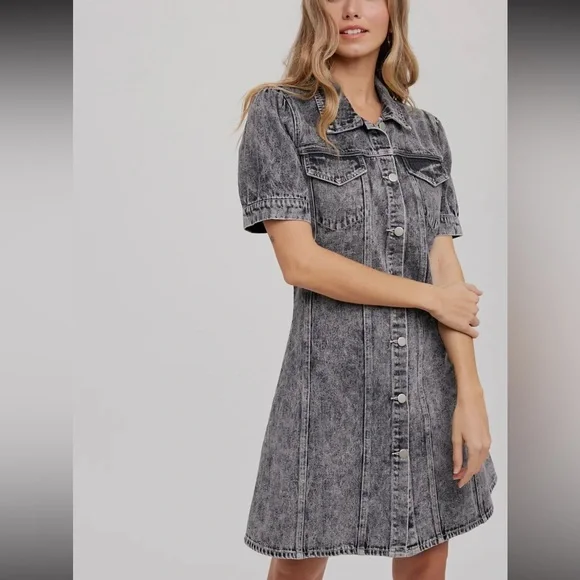 Women’s Washed Black Button-up Denim‎ Dress - Picture 2 of 6